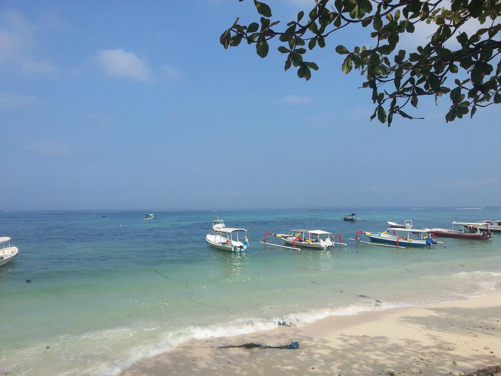 Dream Beach Inn นูซาเลมโบงัน ภายนอก รูปภาพ