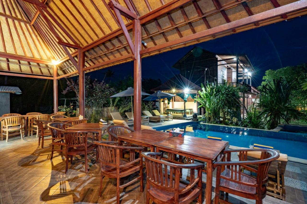 Dream Beach Inn นูซาเลมโบงัน ภายนอก รูปภาพ