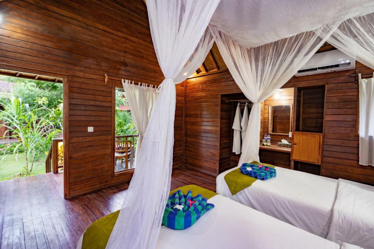 Dream Beach Inn นูซาเลมโบงัน ภายนอก รูปภาพ